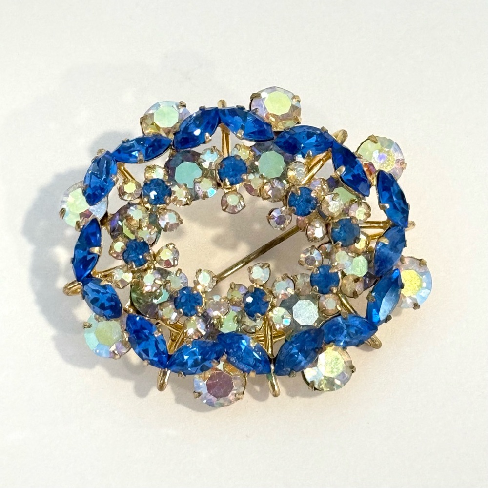 Vintage Austria Rhinestone Brooch Blue Aurora Borealis Gold Tone Colorful Oval